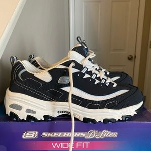 ☁️ SKECHERS D’Lites ☁️